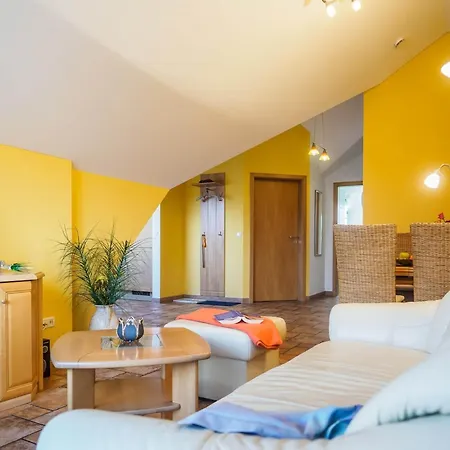 Birkenstraße 7 Whg 6 *