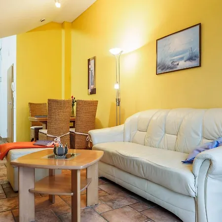 Birkenstrasse 7 Whg 6 * Zingst